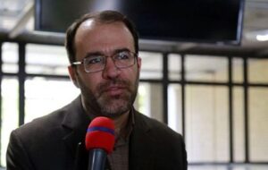 ورود صادر کنندگان به بازار وضعیت بازار ارز را ملتهب تر می کند ورود صادر کنندگان به بازار وضعیت بازار ارز را ملتهب تر می کند