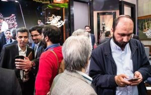 فردوسی پور و توانائیهایش / فروغی و مدارهایش فردوسی پور و توانائیهایش / فروغی و مدارهایش