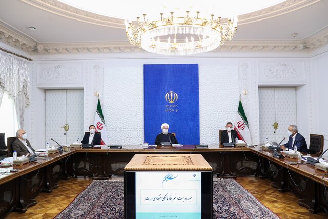 نظارت دقیق بر قیمت ها دستور روحانی به وزارت صمت