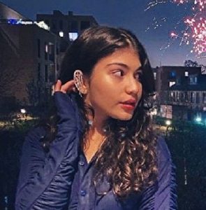 عکسهای دختر علی دایی در شب کریسمس 5 دنیز دایی کریسمس دنیز دایی چندساله است بیوگرافی دنیز دایی (1)