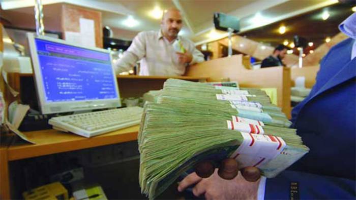 تعیین تکلیف دستمزد سال آینده به 14 اسفند موکول شد