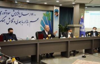 دکتر حسینی: تحول شبکه بانکی به نفع عموم مردم سیاست اصلی وزارت اقتصاد