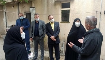 تهیه و توزیع سبد کالای خانوار در بین مددجویان استان کرمانشاه