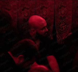 خواننده رپ معروف در مراسم هیات ثارالله زنجان 2 خواننده رپ معروف در مراسم هیات ثارالله زنجان