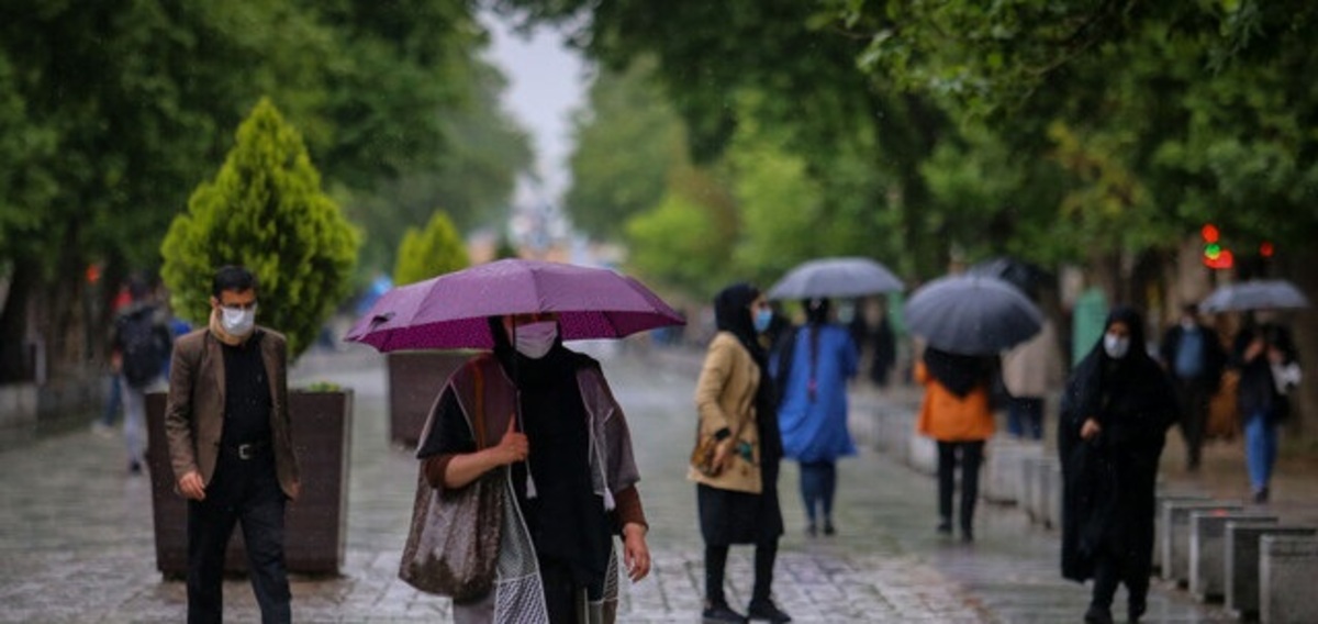 بارش باران و کاهش دما در ۱۲ استان