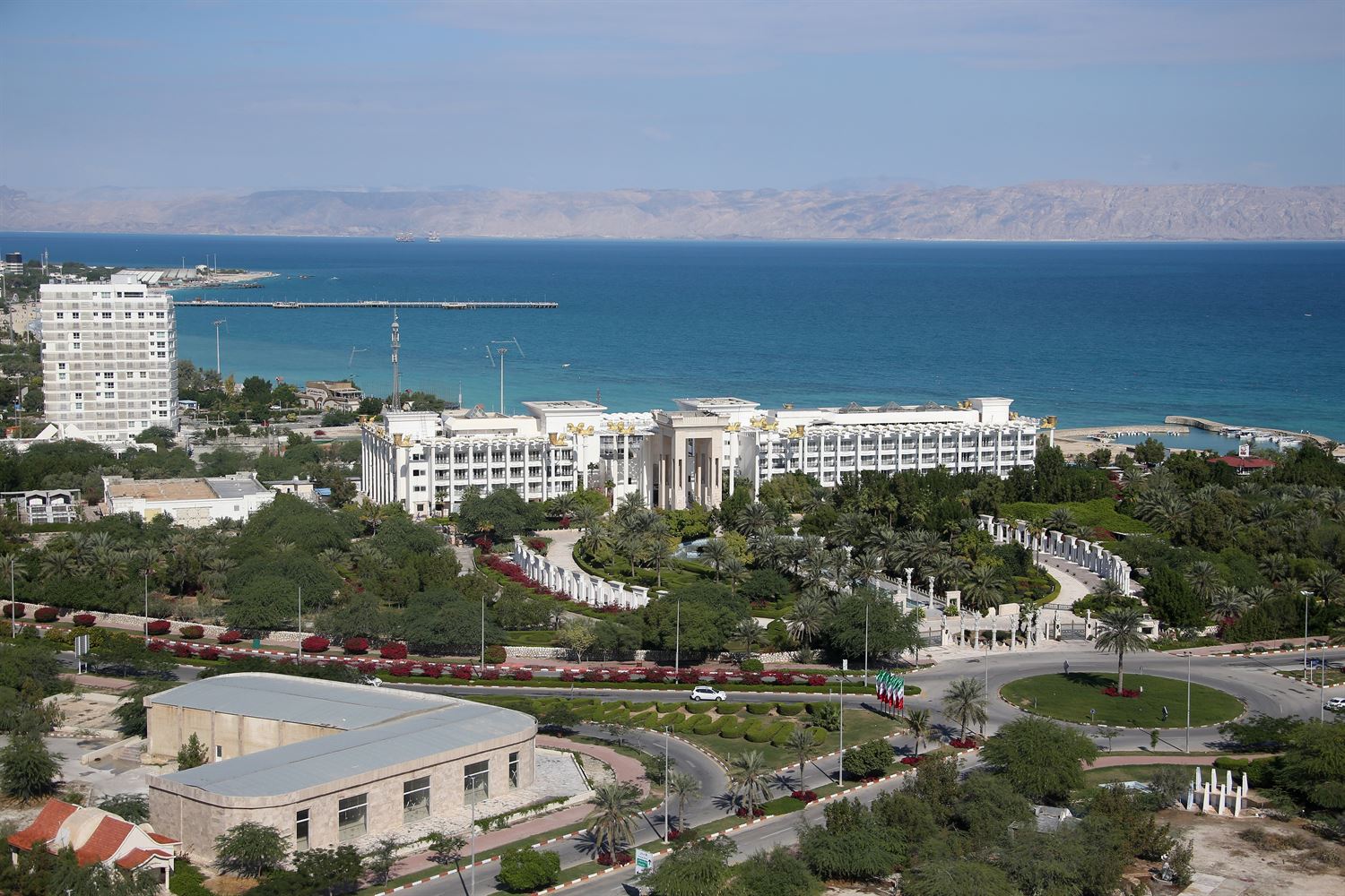 تاملی بر یک تفویض غیرقانونی در حوزه مناطق آزاد