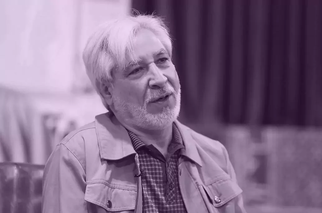 فضای مجلس و دولت با توقع جامعه زمین تا آسمان فرق دارد