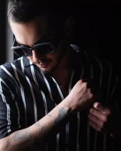 رونمایی ارسلان قاسمی از تتوهای جدیدش/ تا تتلو شدن چند قدم مانده!+ عکس 2 ar 64db338eacd5f