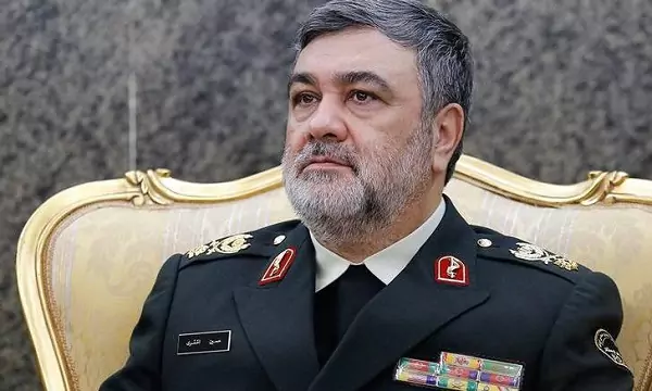 سردار مشهور نیروی انتظامی در لباس شخصی+ عکس