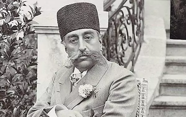 عکس زیرخاکی و دیده نشده از مادر مظفرالدین شاه