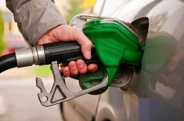 تصمیم نهایی دولت درباره قیمت بنزین چیست؟