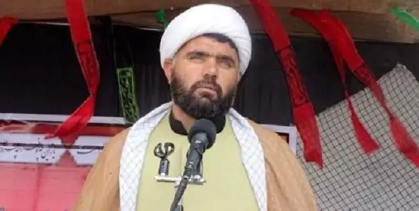 امام جمعه‌ای که مسئولان شهر را روی آسفالت نشاند+ عکس