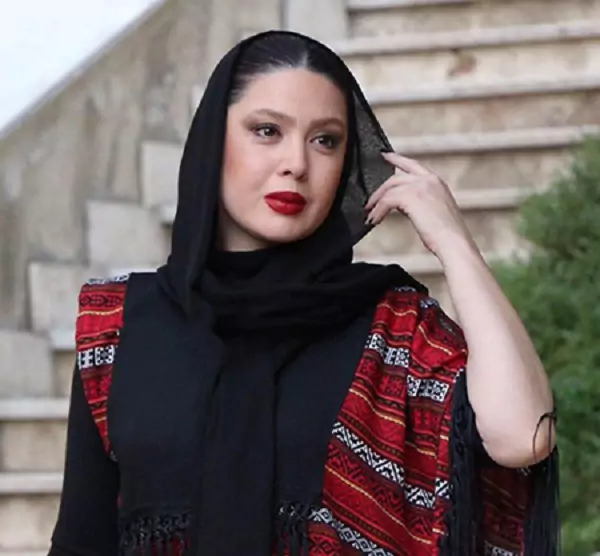 عکس احساسی خانوم بازیگر با گربه اش!