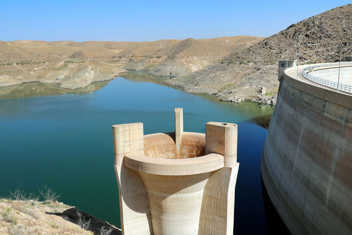 زنگ خطر وضعیت بحرانی آب در کشور/ ۵۴ درصد ظرفیت مخازن سدها خالی است