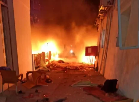 مردم لبنان سفارت امریکا را به آتش کشاندند+ ویدیو