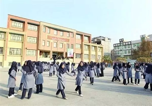 لیست حضور و غیاب جنجالی یک مدرسه+ عکس
