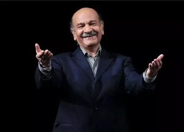 آخرین عکس از مرحوم کاویانی در کنار دخترش