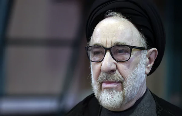 پوشش متفاوت سید محمد خاتمی+ عکس