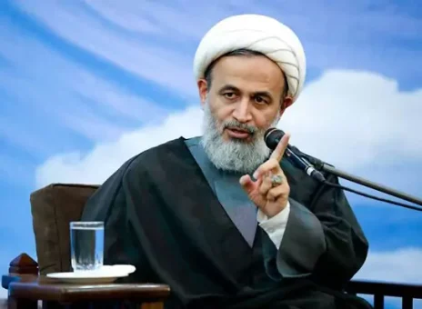 عکس جنجالی از حجت‌الاسلام پناهیان!