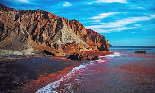 ویدیویی حیرت انگیز از هرمز بعد از بارندگی!