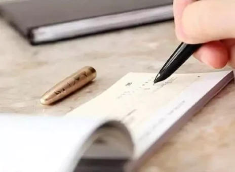 ریشه گلایه‌های اژه‌ای از بانک مرکزی برای تعداد چک‌های بلامحل چه بود؟