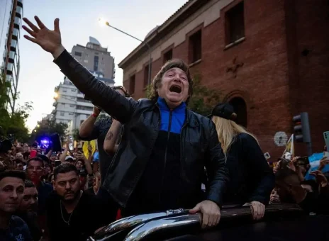 افزایش ۶۰ درصدی قیمت سوخت و ۷۳ درصدی بهای گوشت