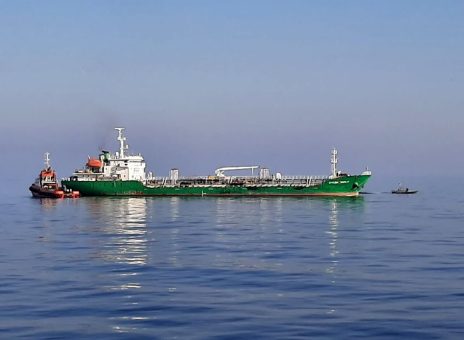 توقیف دو‌ کشتی حامل سوخت قاچاق در خلیج فارس از سوی سپاه پاسداران