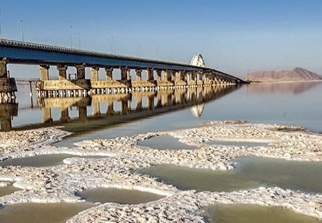 دریاچه ارومیه در یک تله ۲۵ ساله؛ این نتیجه ۲۵سال توسعه نامتوازن است