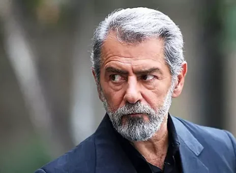 عکس منشوری”فریبرز قریبیان”در کنار خانم زیبا و جوان!