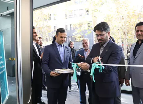 ساختمان جدید شعبه فرشته بانک کارآفرین افتتاح شد