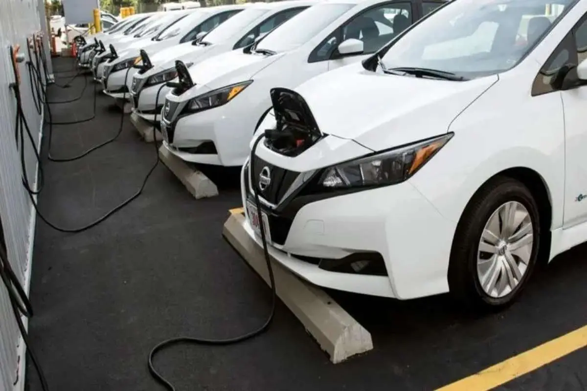 ابلاغ مصوبه واردات خودروهای برقی با سود بازرگانی ۱ تا ۲۶ درصد