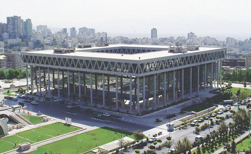 غول خفته صداوسیما فربه‌تر می‌شود