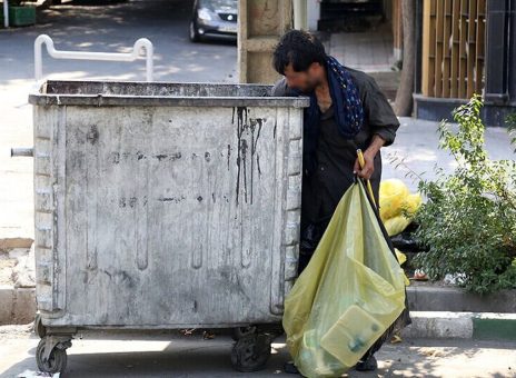 درآمد دوره‌گردی با گاری‌های زباله چقدر است؟