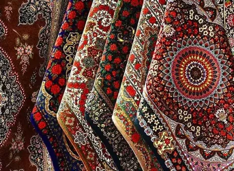 واکنش بامزه یک کره ای به فرش ایرانی+ ویدیو