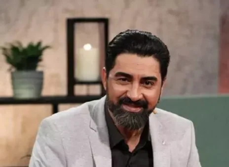 تقلید صدای بامزه محمدرضا علیمردانی که همه را سر وجد آورد+ ویدیو