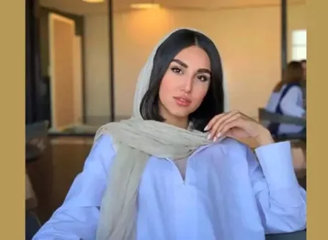 تیپ خاص نگار نیکدل در اکران فیلم “پرویزخان”+ عکس