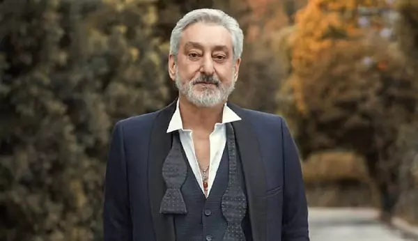 واکنش ابی به درگذشت فرامرز اصلانی+ ویدیو