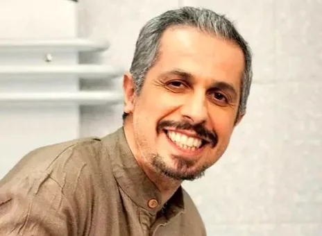 حرکت عجیب و غریب جواد رضویان در برنامه تلویزیونی+ ویدیو