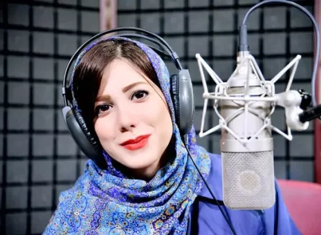 مثال عجیب و غریب خانوم مجری در برنامه اینترنتی سوژه کاربران شد+ ویدیو