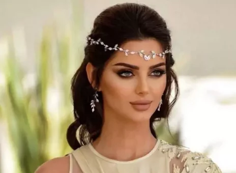 لباس جنجالی مه لقا جابری /تقلید مدل معروف از نفیسه روشن