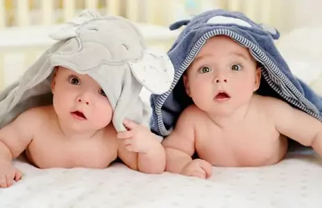 زیباترین خواهران دو قلوی ایرانی /شهرت با یک پست اینستاگرامی