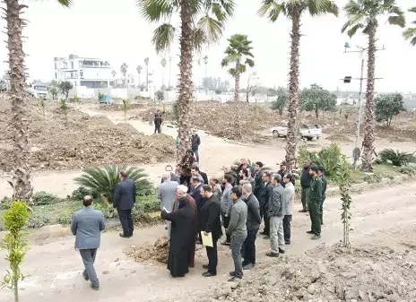 قلع و قمع ویلاهای غیر مجاز در نوشهر/کاشت نهال پرتقال در زمین ویلاهای تخریب شده