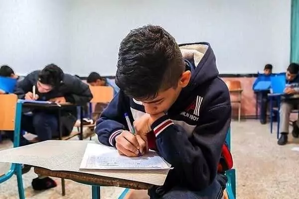 پاسخ بامزه یک دانش‌آموز به سوال امتحان ریاضی+ عکس