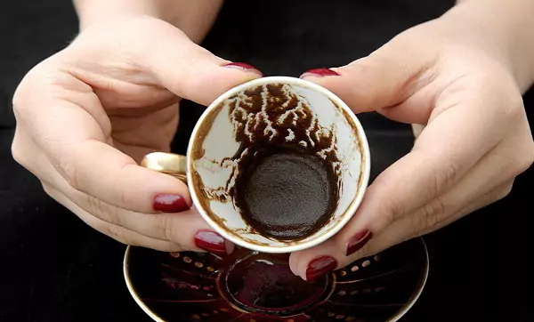 فال قهوه روزانه دوشنبه 27 فروردین ۱۴۰۳