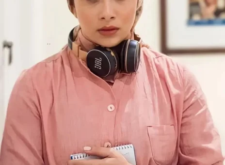 تیپ خاص نفس بازغی در اکران فیلم جدیدش+ عکس