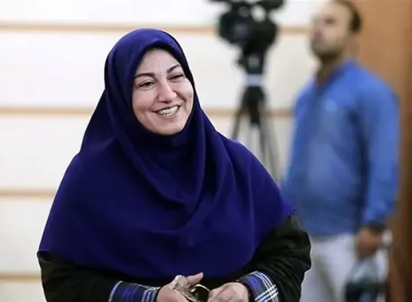 استایل متفاوت خانوم مجری خارج از قاب تلویزیون+ عکس