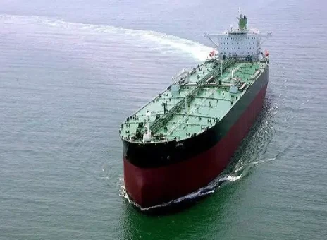 کشتی غول پیکر اسرائیلی که در آب های بندرعباس متوقف شد+ عکس