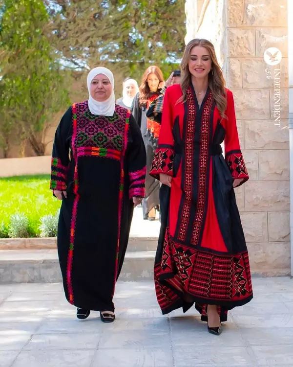 پوشش متفاوت ملکه اردن در مهمانی ماه رمضان+ عکس 1 7 660e6ab24ea1b