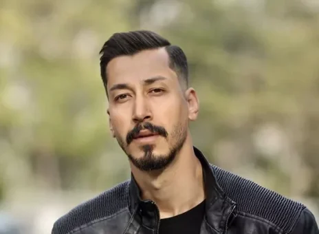 عکس جالب و بامزه بهرام افشاری با برادر کوچکش در پایتخت /فیل و فنجونن