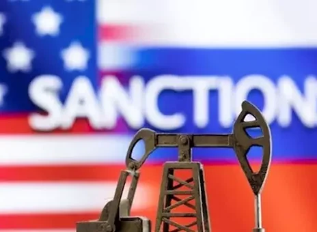 تشدید تحریم‌های ظالمانه‌ی آمریکا علیه صنعت نفت ایران